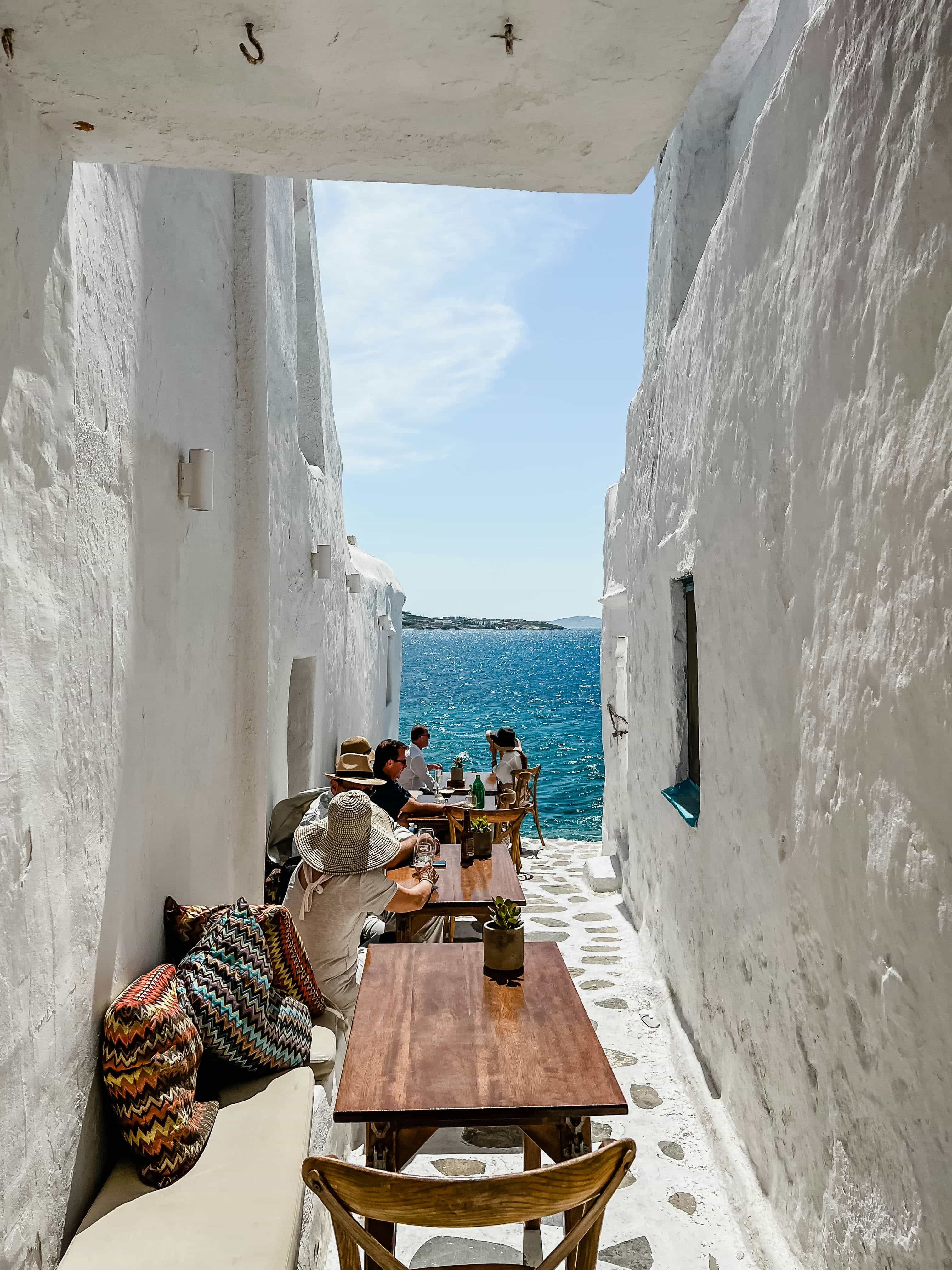 Concierge in Mykonos